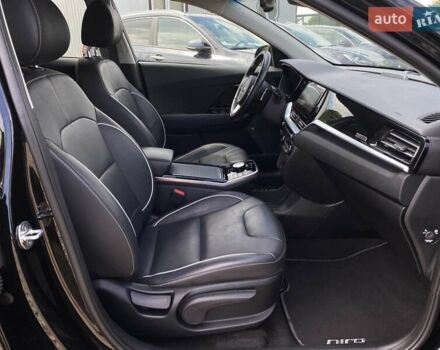 Киа Niro 2020 в Львове на Automoto.ua Черный Киа Niro, объемом двигателя 0 л и пробегом 70 тыс. км за 22500 $, фото 63 на Automoto.ua