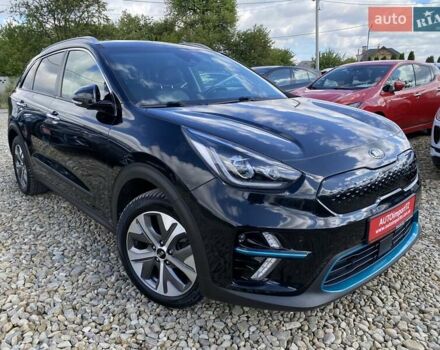 Чорний Кіа Niro, об'ємом двигуна 0 л та пробігом 88 тис. км за 22900 $, фото 19 на Automoto.ua