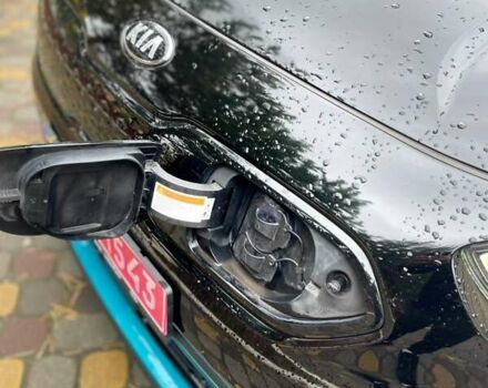Киа Niro 2020 в Луцке на Automoto.ua Черный Киа Niro, объемом двигателя 0 л и пробегом 98 тыс. км за 20500 $, фото 21 на Automoto.ua