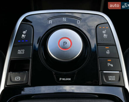 Киа Niro 2020 в Львове на Automoto.ua Черный Киа Niro, объемом двигателя 0 л и пробегом 64 тыс. км за 22700 $, фото 71 на Automoto.ua