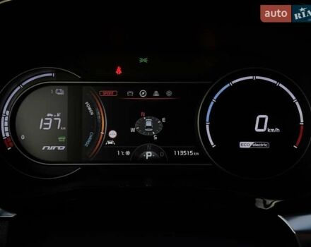 Черный Киа Niro, объемом двигателя 0 л и пробегом 110 тыс. км за 17999 $, фото 45 на Automoto.ua