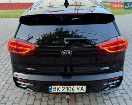 Черный Киа Niro, объемом двигателя 0 л и пробегом 135 тыс. км за 17999 $, фото 15 на Automoto.ua