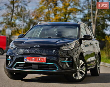 Черный Киа Niro, объемом двигателя 0 л и пробегом 124 тыс. км за 19500 $, фото 14 на Automoto.ua