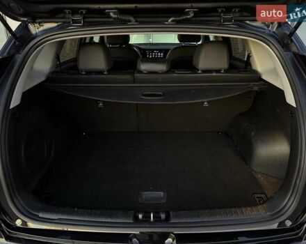 Черный Киа Niro, объемом двигателя 0 л и пробегом 110 тыс. км за 17999 $, фото 64 на Automoto.ua