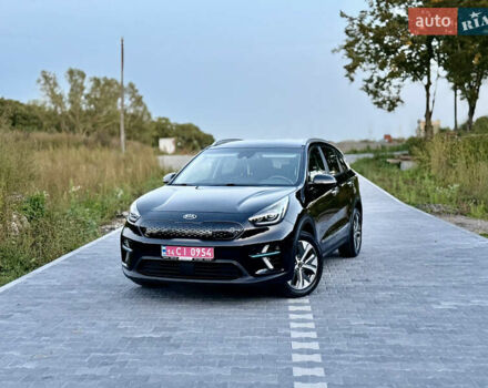 Черный Киа Niro, объемом двигателя 0 л и пробегом 165 тыс. км за 16999 $, фото 20 на Automoto.ua