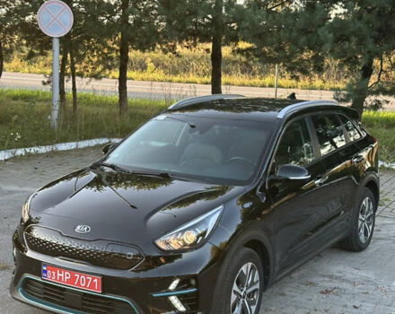 Черный Киа Niro, объемом двигателя 0 л и пробегом 112 тыс. км за 18750 $, фото 16 на Automoto.ua