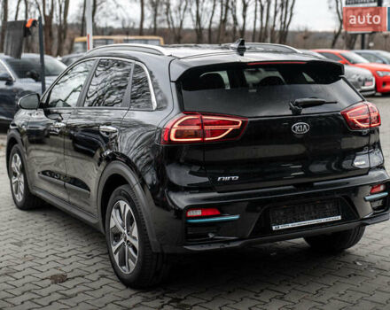 Черный Киа Niro, объемом двигателя 0 л и пробегом 114 тыс. км за 21900 $, фото 20 на Automoto.ua