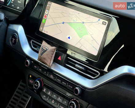 Киа Niro 2020 в Самборе на Automoto.ua Черный Киа Niro, объемом двигателя 0 л и пробегом 78 тыс. км за 21499 $, фото 59 на Automoto.ua