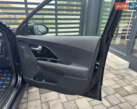 Черный Киа Niro, объемом двигателя 0 л и пробегом 113 тыс. км за 21900 $, фото 35 на Automoto.ua