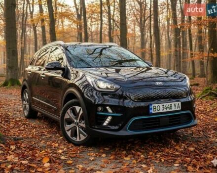 Чорний Кіа Niro, об'ємом двигуна 0 л та пробігом 112 тис. км за 19850 $, фото 15 на Automoto.ua