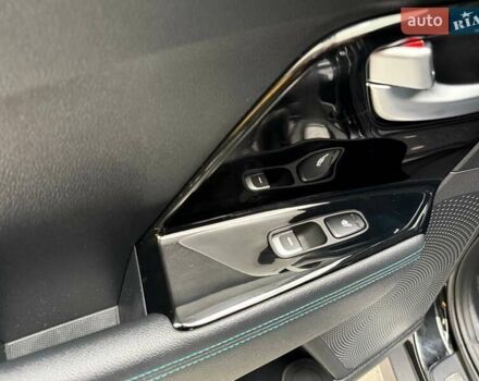 Чорний Кіа Niro, об'ємом двигуна 0 л та пробігом 89 тис. км за 22990 $, фото 15 на Automoto.ua