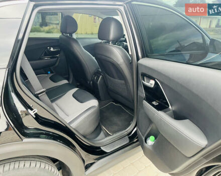 Киа Niro 2020 в Первомайск на Automoto.ua Черный Киа Niro, объемом двигателя 0 л и пробегом 121 тыс. км за 18800 $, фото 13 на Automoto.ua