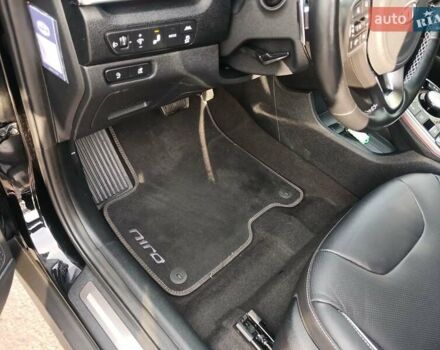 Черный Киа Niro, объемом двигателя 0 л и пробегом 125 тыс. км за 19300 $, фото 13 на Automoto.ua