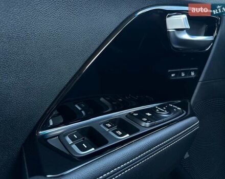 Черный Киа Niro, объемом двигателя 0 л и пробегом 80 тыс. км за 23400 $, фото 26 на Automoto.ua