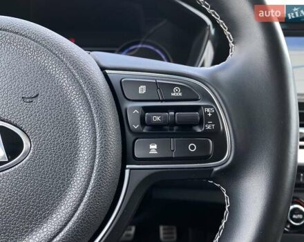Киа Niro 2020 в Львове на Automoto.ua Черный Киа Niro, объемом двигателя 0 л и пробегом 70 тыс. км за 22500 $, фото 4 на Automoto.ua