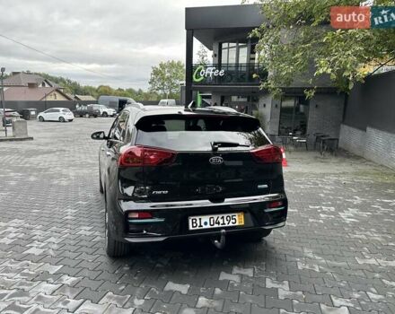 Черный Киа Niro, объемом двигателя 0 л и пробегом 107 тыс. км за 19700 $, фото 6 на Automoto.ua