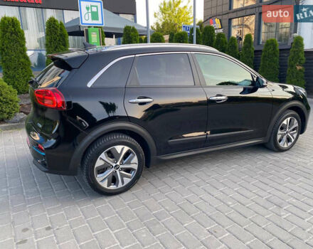 Черный Киа Niro, объемом двигателя 0 л и пробегом 152 тыс. км за 19200 $, фото 8 на Automoto.ua
