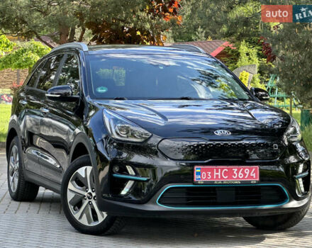 Киа Niro 2020 в Дрогобыче на Automoto.ua Черный Киа Niro, объемом двигателя 0 л и пробегом 46 тыс. км за 19750 $, фото 1 на Automoto.ua