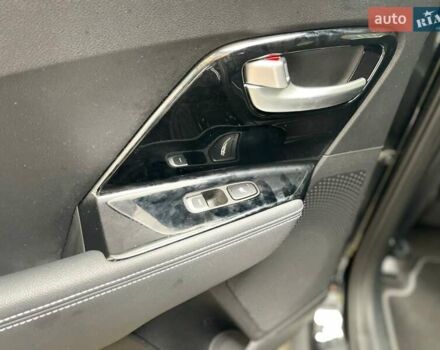 Киа Niro 2020 в Луцке на Automoto.ua Черный Киа Niro, объемом двигателя 0 л и пробегом 98 тыс. км за 20500 $, фото 48 на Automoto.ua