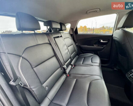 Черный Киа Niro, объемом двигателя 0 л и пробегом 128 тыс. км за 19600 $, фото 28 на Automoto.ua