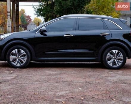 Киа Niro 2020 в Бердичеве на Automoto.ua Черный Киа Niro, объемом двигателя 0 л и пробегом 152 тыс. км за 16450 $, фото 14 на Automoto.ua