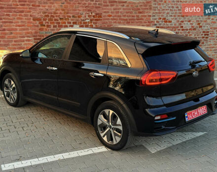 Киа Niro 2020 в Тернополе на Automoto.ua Черный Киа Niro, объемом двигателя 0 л и пробегом 92 тыс. км за 19899 $, фото 23 на Automoto.ua