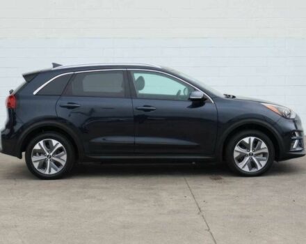 Черный Киа Niro, объемом двигателя 0 л и пробегом 46 тыс. км за 10500 $, фото 3 на Automoto.ua