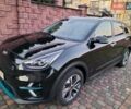 Чорний Кіа Niro, об'ємом двигуна 0 л та пробігом 136 тис. км за 18999 $, фото 6 на Automoto.ua