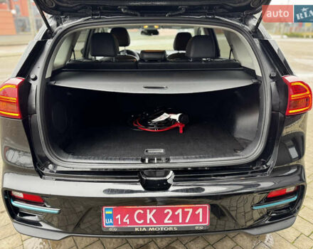 Черный Киа Niro, объемом двигателя 0 л и пробегом 159 тыс. км за 18950 $, фото 12 на Automoto.ua