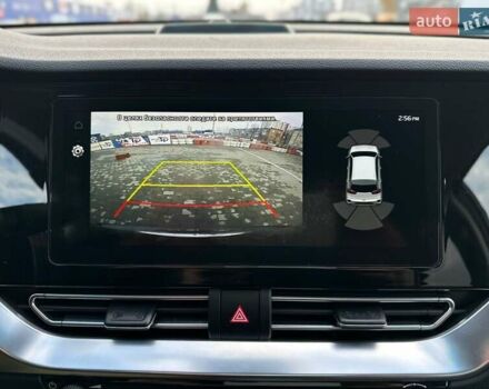 Чорний Кіа Niro, об'ємом двигуна 0 л та пробігом 148 тис. км за 18700 $, фото 16 на Automoto.ua