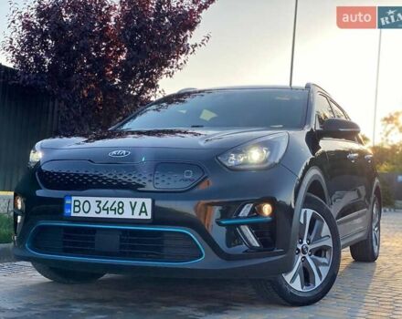 Черный Киа Niro, объемом двигателя 0 л и пробегом 109 тыс. км за 19850 $, фото 27 на Automoto.ua