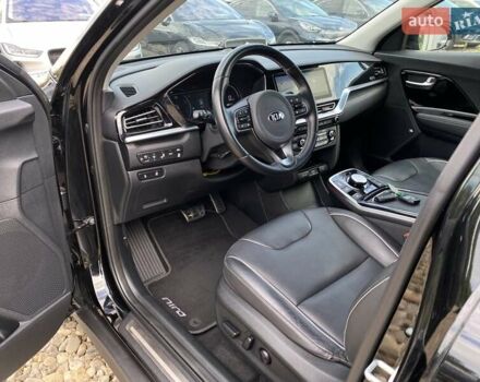 Киа Niro 2020 в Львове на Automoto.ua Черный Киа Niro, объемом двигателя 0 л и пробегом 70 тыс. км за 22500 $, фото 2 на Automoto.ua