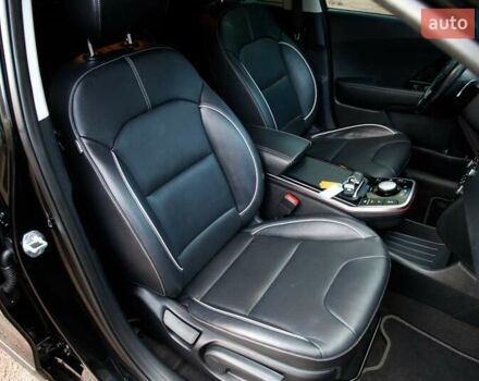 Черный Киа Niro, объемом двигателя 0 л и пробегом 110 тыс. км за 17450 $, фото 43 на Automoto.ua