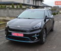Чорний Кіа Niro, об'ємом двигуна 0 л та пробігом 169 тис. км за 18450 $, фото 5 на Automoto.ua