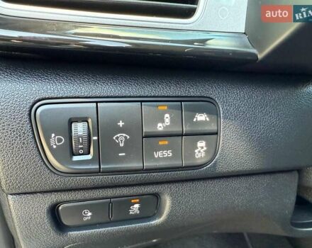 Черный Киа Niro, объемом двигателя 0 л и пробегом 84 тыс. км за 19500 $, фото 15 на Automoto.ua