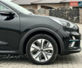 Чорний Кіа Niro, об'ємом двигуна 0 л та пробігом 130 тис. км за 18300 $, фото 19 на Automoto.ua
