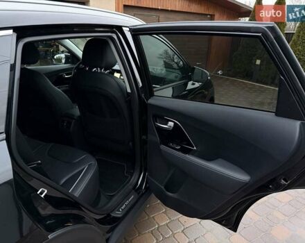 Черный Киа Niro, объемом двигателя 0 л и пробегом 77 тыс. км за 21499 $, фото 19 на Automoto.ua