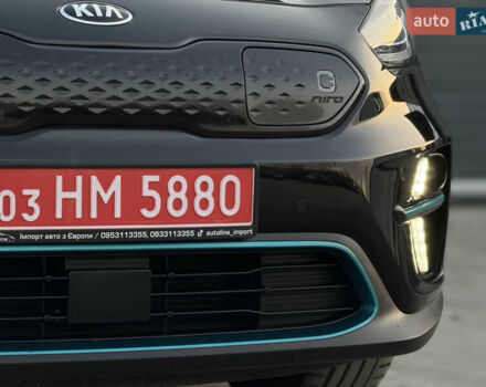 Черный Киа Niro, объемом двигателя 0 л и пробегом 142 тыс. км за 18900 $, фото 7 на Automoto.ua