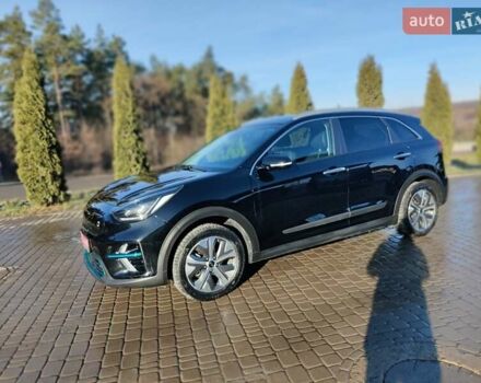 Черный Киа Niro, объемом двигателя 0 л и пробегом 76 тыс. км за 18700 $, фото 18 на Automoto.ua