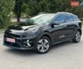 Черный Киа Niro, объемом двигателя 0 л и пробегом 98 тыс. км за 20999 $, фото 1 на Automoto.ua