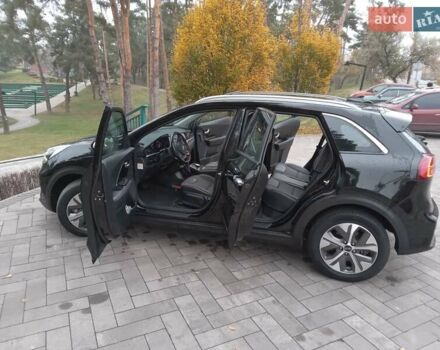 Черный Киа Niro, объемом двигателя 0 л и пробегом 92 тыс. км за 19945 $, фото 24 на Automoto.ua