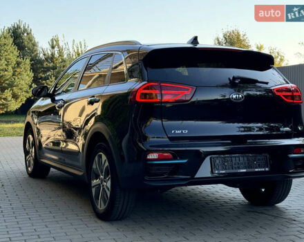 Черный Киа Niro, объемом двигателя 0 л и пробегом 50 тыс. км за 23499 $, фото 12 на Automoto.ua