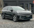 Черный Киа Niro, объемом двигателя 0 л и пробегом 158 тыс. км за 17800 $, фото 1 на Automoto.ua