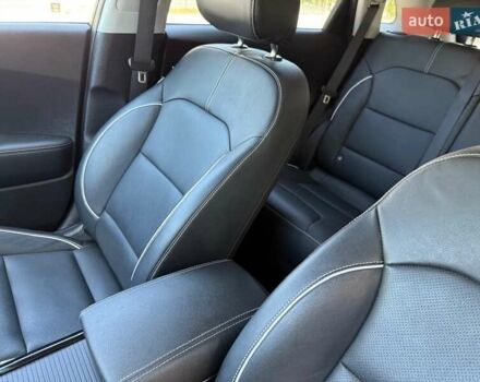 Черный Киа Niro, объемом двигателя 0 л и пробегом 84 тыс. км за 19500 $, фото 22 на Automoto.ua