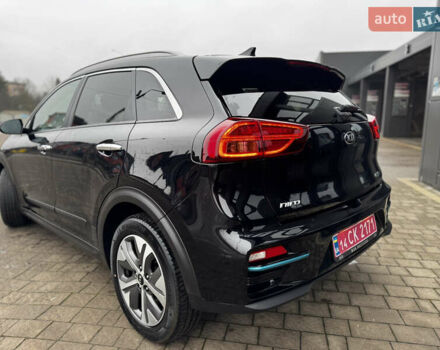 Черный Киа Niro, объемом двигателя 0 л и пробегом 159 тыс. км за 18950 $, фото 7 на Automoto.ua