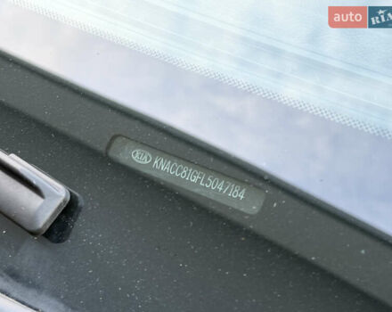 Черный Киа Niro, объемом двигателя 0 л и пробегом 142 тыс. км за 18900 $, фото 48 на Automoto.ua