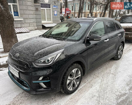 Черный Киа Niro, объемом двигателя 0 л и пробегом 147 тыс. км за 20800 $, фото 1 на Automoto.ua