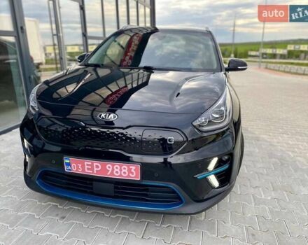 Черный Киа Niro, объемом двигателя 0 л и пробегом 142 тыс. км за 18900 $, фото 2 на Automoto.ua