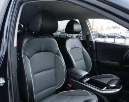 Черный Киа Niro, объемом двигателя 0 л и пробегом 46 тыс. км за 10500 $, фото 8 на Automoto.ua