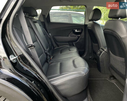 Чорний Кіа Niro, об'ємом двигуна 0 л та пробігом 64 тис. км за 23700 $, фото 97 на Automoto.ua